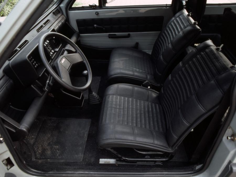  Fiat Panda 4x4 1983 года  (фото 3 из 11)
